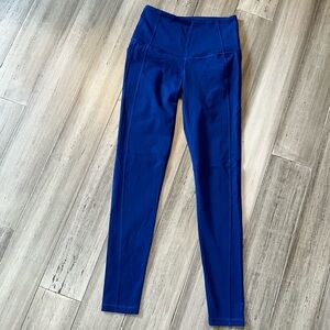 Size Small Victoria Secret Sport Blue Leggings w/side pockets & inside waistband